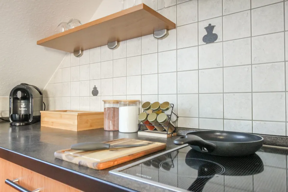 Neckarsulm, Design Apartment | Audi Zentrum & Balkon, Ansicht 4