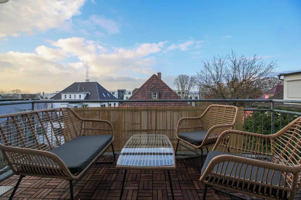 Neckarsulm, Design Apartment | Audi Zentrum & Balkon, Ansicht 13