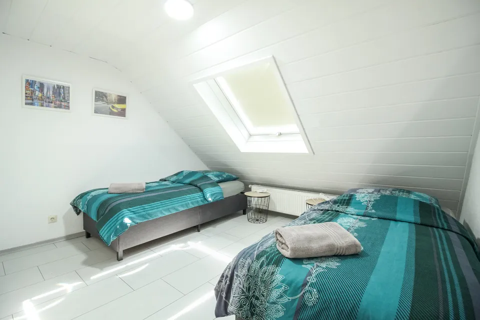 Göppingen, Modern Apartment Göppingen | Wlan, Ansicht 4