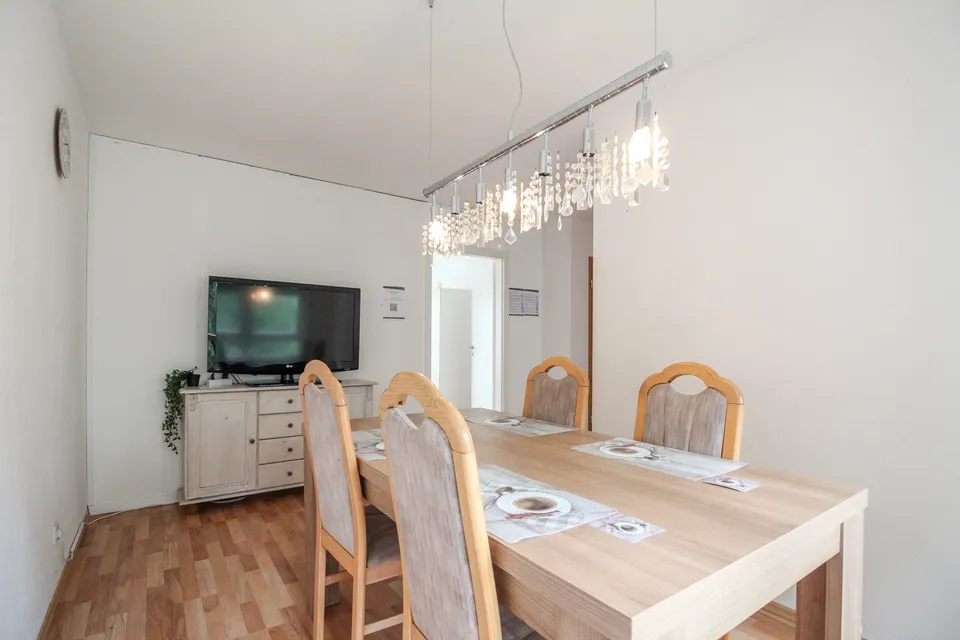 Neckarsulm, Monteurapartment Neckarsulm | Audi & Balkon, Ansicht 4