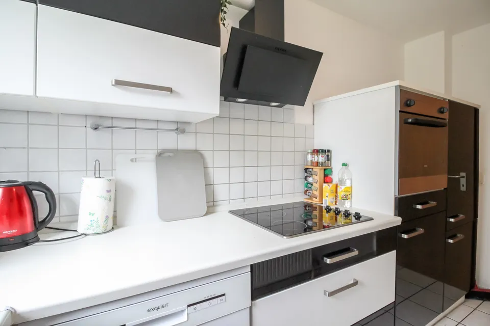 Neckarsulm, Monteurapartment Neckarsulm | Audi & Balkon, Ansicht 6