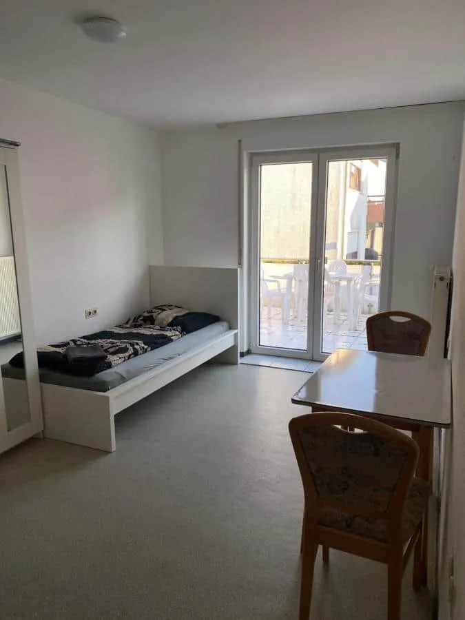 Altbach, Monteurhaus Altbach | Garten & Balkon, Ansicht 4